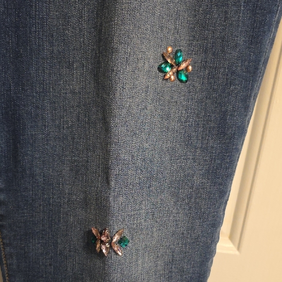 Chico's Dark Blue Floral Embroidered Jeans - Picture 8 of 14